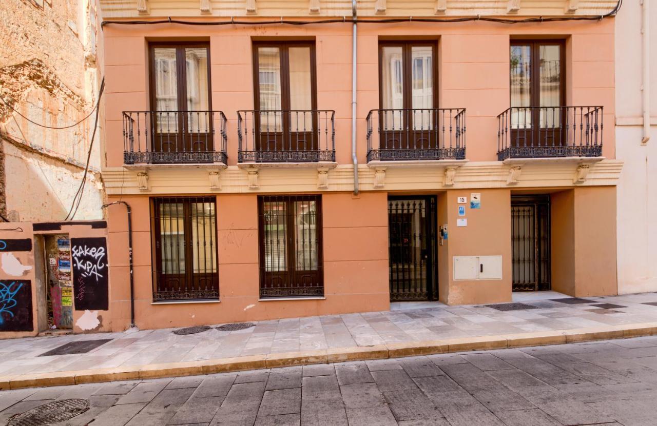 Holidays2Malaga Suites المظهر الخارجي الصورة
