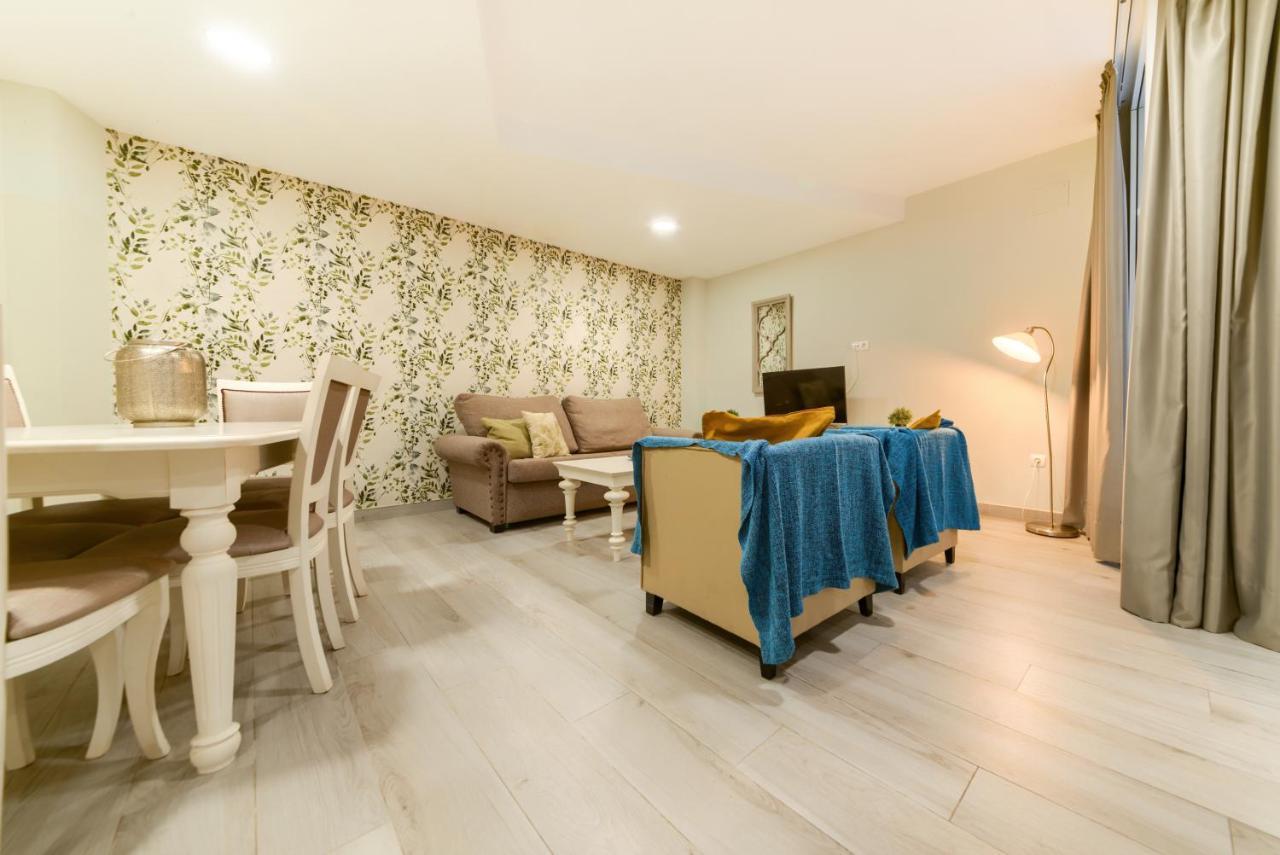 Holidays2Malaga Suites المظهر الخارجي الصورة