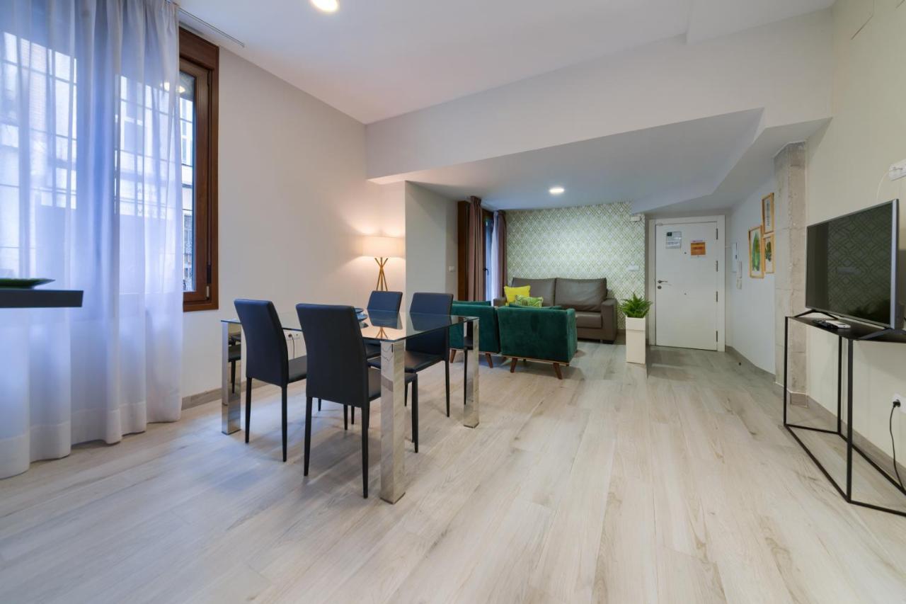 Holidays2Malaga Suites المظهر الخارجي الصورة
