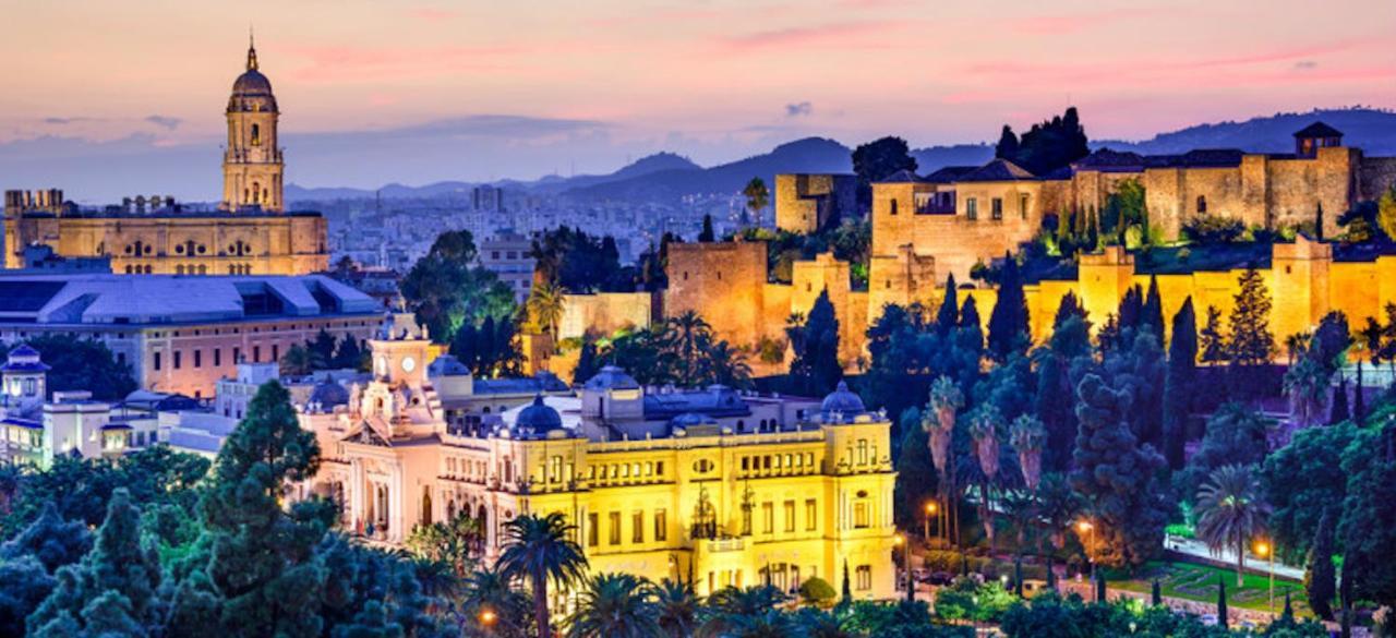 Holidays2Malaga Suites المظهر الخارجي الصورة